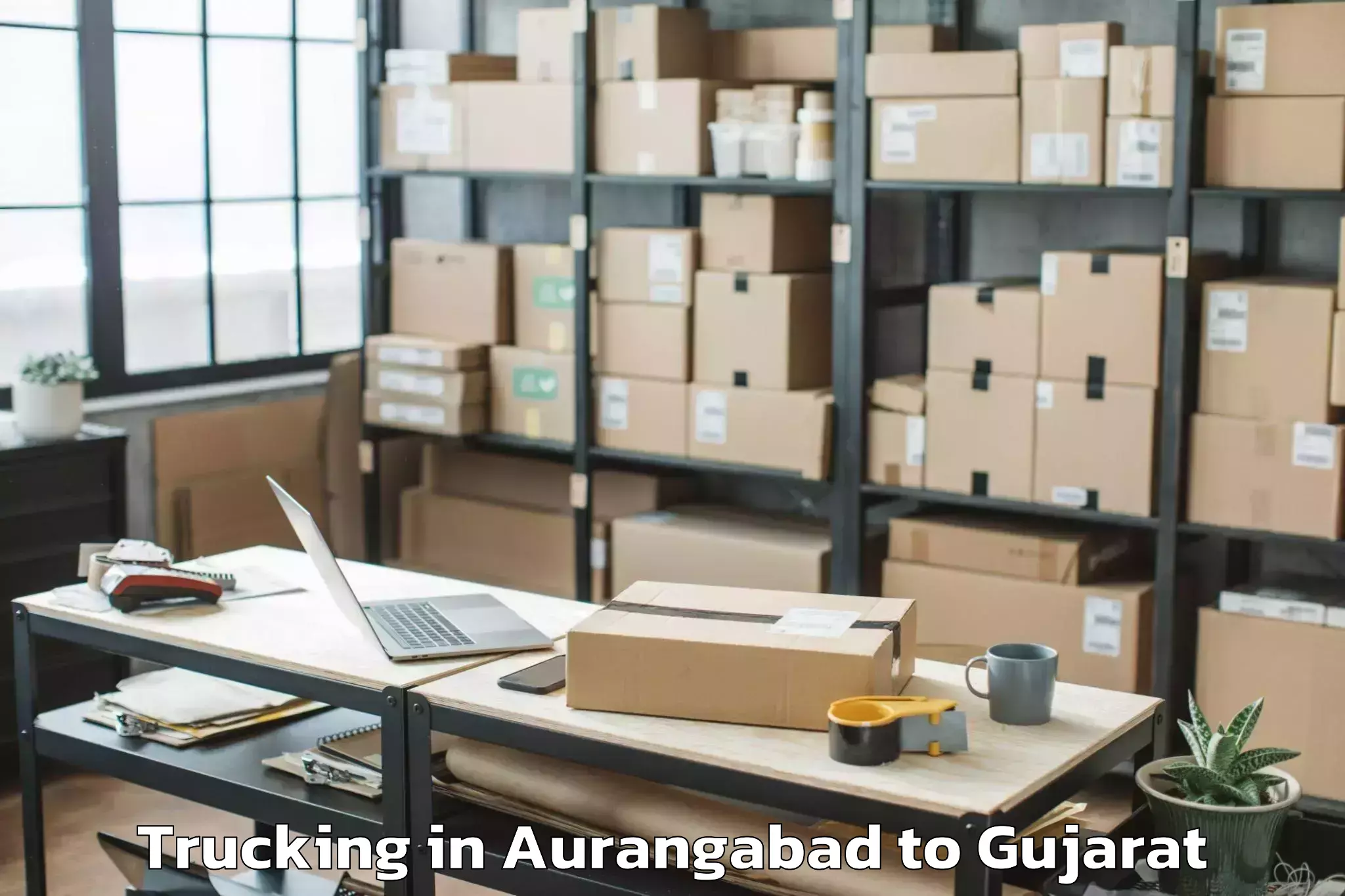 Affordable Aurangabad to Ahmedabad Airport Amd Trucking